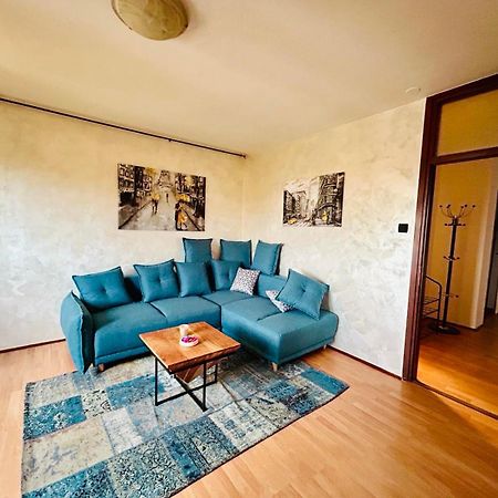 Fly By Suite - Zagreb Airport - 0-24H Self Check In&Out - Parking On Site เวลิคาโกริตซา ภายนอก รูปภาพ